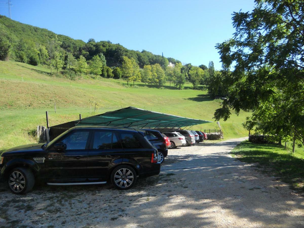 Agriturismo Lusani Caprino Veronese Bagian luar foto