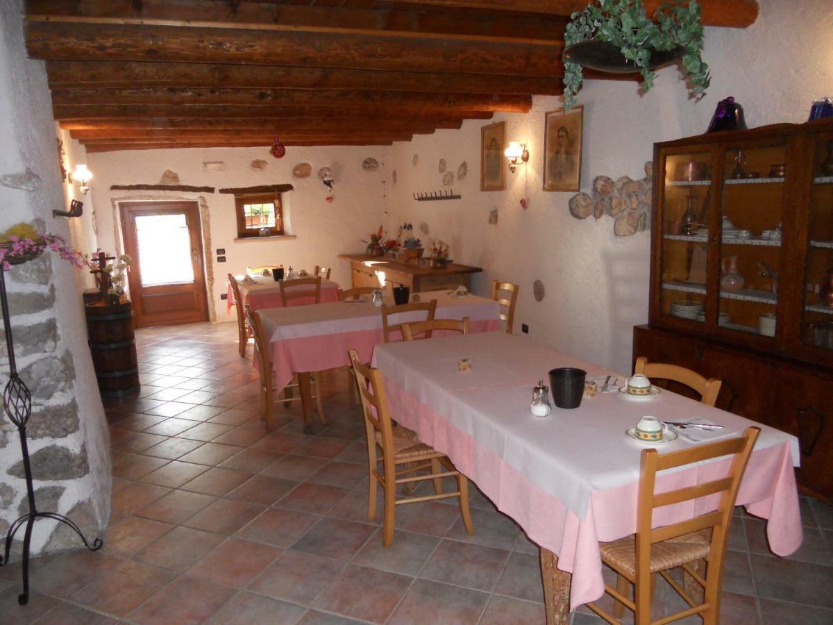 Agriturismo Lusani Caprino Veronese Bagian luar foto